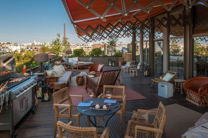 L'hôtel Brach De Paris, Récemment Ouvert, A Été Conçu Par Philippe Starck
