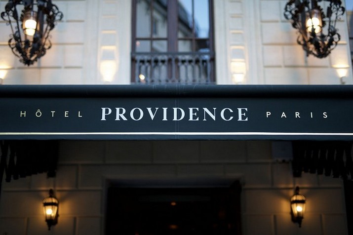Le décor '' Fitzgerald '' à l'hôtel Providence à Paris